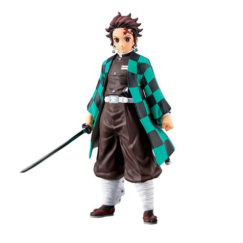 Banpresto Figura de Acción Tanjiro Kamado Demon Slayer Kimetsu No Yaiba 15cm BP19460 Multicolor